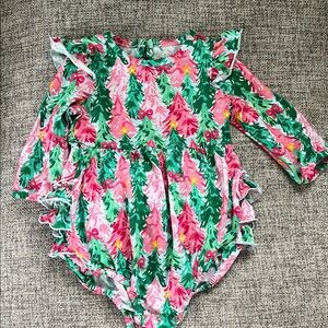 EUC Ruffle Butts Long Sleeve Christmas Bubble